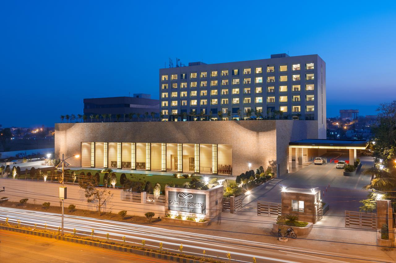 Balaji Sarovar Premiere Hotel Solapur Exterior photo